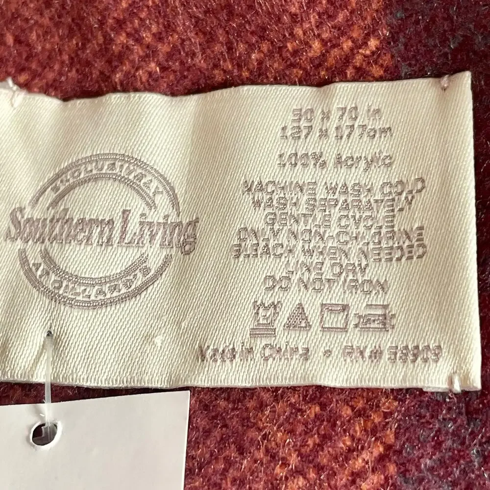 NEW Southern‎ Living Fleecy Plaid Throw Blanket Fringed Cabincore Southwest Fall